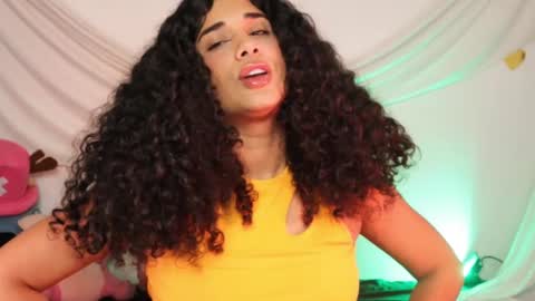 You want to talk to me more personal follow me in My Channel VIP  50 the discount       online show from March 2, 11:31 pm