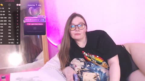 space_frog_ online show from December 31, 1:19 pm