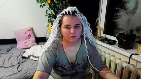 Snapshot of spanking_girls chatting on January 5, 3:22 am Evgenia online show from January 5, 3:22 am