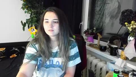 Snapshot of spanking_girls chatting on December 9, 2:13 am Evgenia online show from December 9, 2:13 am