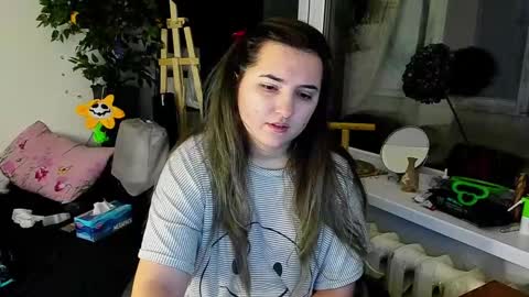 Snapshot of spanking_girls chatting on December 25, 11:42 pm Evgenia online show from December 25, 11:42 pm