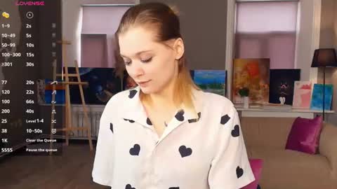 Kate online show from June 18, 7:36 am