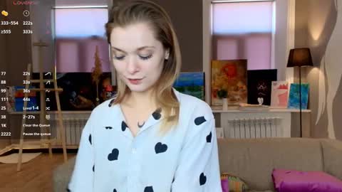 Kate online show from July 18, 7:32 am
