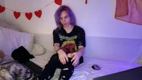 sparkyferret online show from July 19, 11:02 am