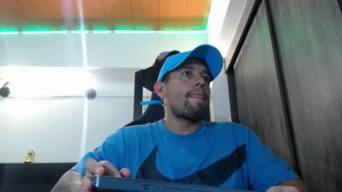     online show from April 24, 6:59 am