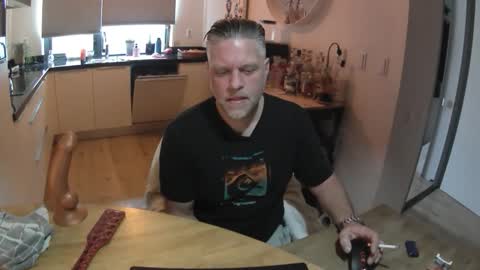 DutchDude online show from March 12, 9:57 am