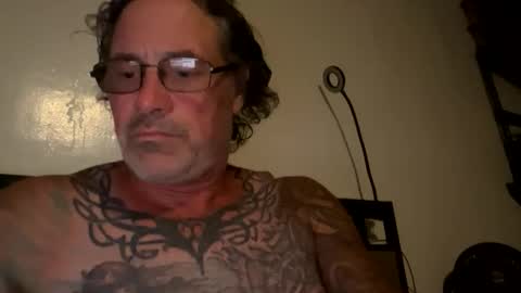 specter1972 online show from November 16, 12:12 am