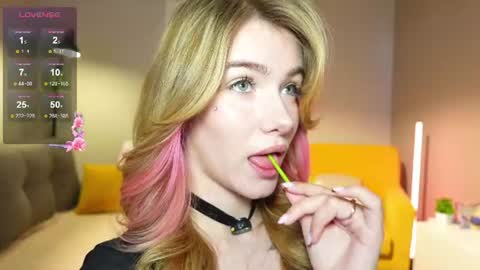 your sweet Jessy online show from June 23, 2:45 pm
