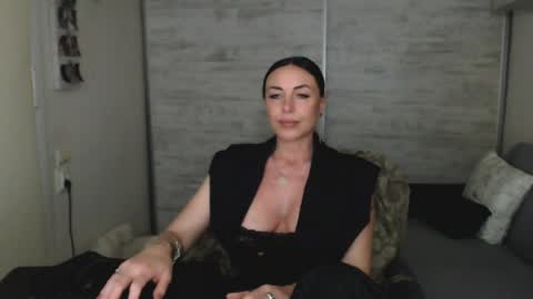 Carla online show from April 29, 5:30 pm