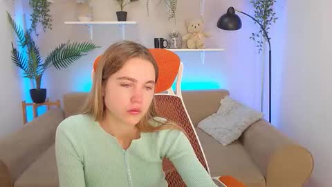 spicy_lexi online show from September 27, 6:22 am
