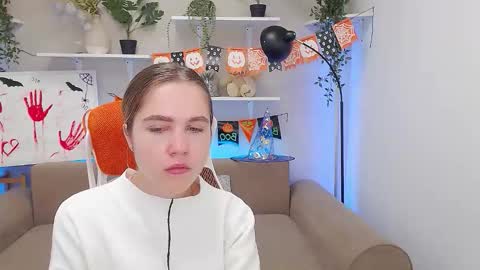 spicy_lexi online show from October 17, 6:39 am