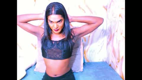 spicybarbie4u online show from April 26, 7:11 pm