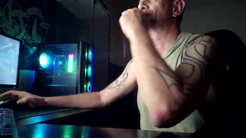 Snapshot of spicyfox420 chatting on October 11, 7:28 pm SpicyFox420 online show from October 11, 7:28 pm