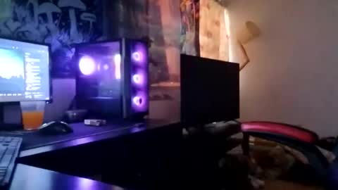 Snapshot of spicyfox420 chatting on October 30, 8:53 pm SpicyFox420 online show from October 30, 8:53 pm