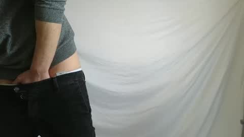 Marco. When Im offline you can view premium content in bio online show from April 23, 8:44 am