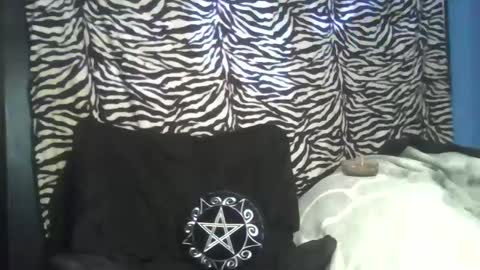 Daddy  His Splash Queen online show from October 10, 6:30 am