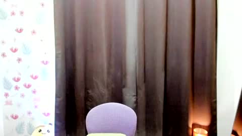 Kimmy online show from July 28, 10:46 am
