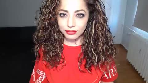 Doll online show from February 21, 8:29 am