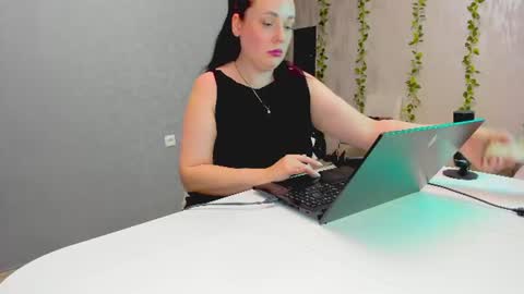 Lilith online show from August 2, 5:37 pm