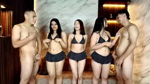 spoiledprincess_ online show from April 26, 1:42 pm