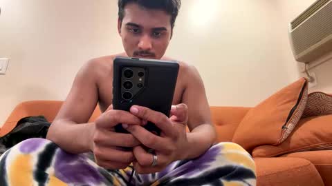 spoiltheprince online show from October 31, 5:52 am