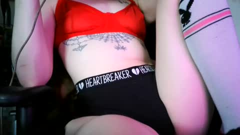 spookybarbiegirl online show from July 9, 11:20 pm