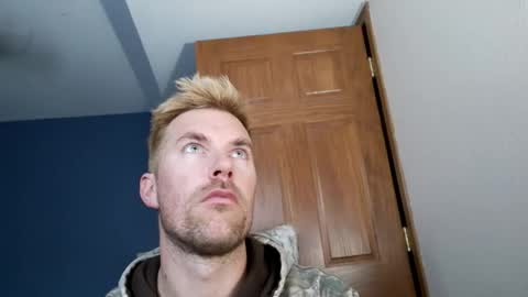 Spun Redneck online show from February 26, 11:30 pm