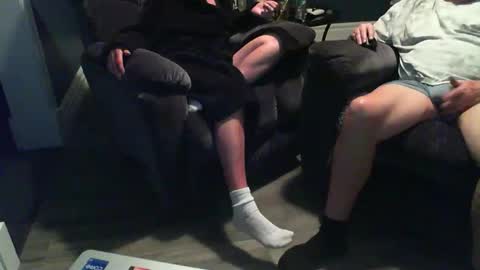 sqrtshow online show from April 20, 11:52 pm