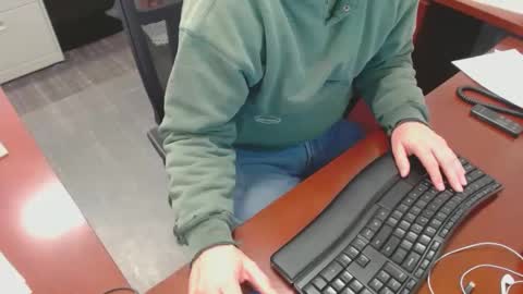 make me cum c2c talk to me online show from January 16, 10:12 pm