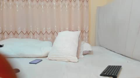 squirter gal online show from August 3, 4:03 am