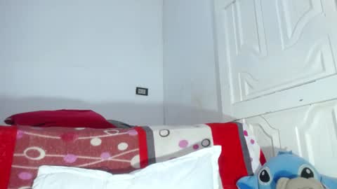 squirter_girl69 online show from July 23, 3:59 am