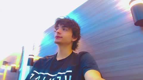 ethan online show from June 29, 12:38 pm