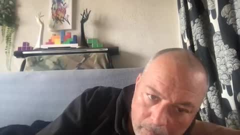 srekos38 online show from May 5, 1:06 pm