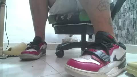sr master cum its my old account online show from July 28, 6:08 pm