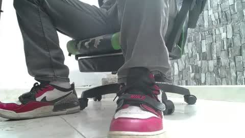 sr master cum its my old account online show from July 6, 4:20 am