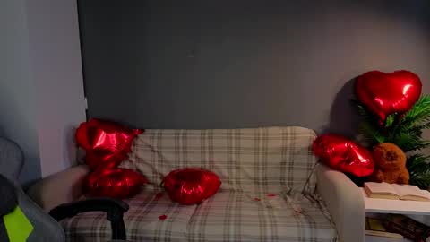 Kate online show from February 14, 12:30 pm