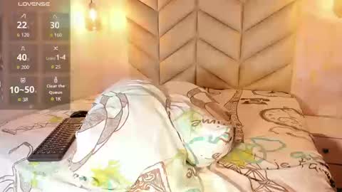 STAAR HOT online show from March 13, 1:58 pm