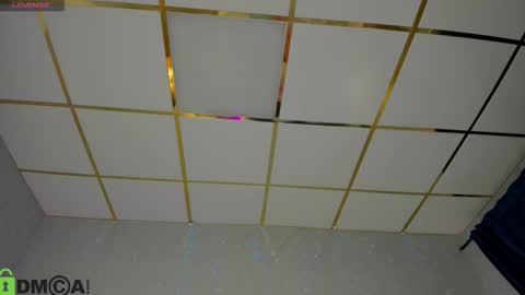 Snapshot of stacey__lace chatting on October 17, 5:06 pm stacey__lace online show from October 17, 5:06 pm