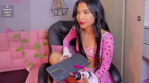 stacy online show from July 18, 9:39 pm