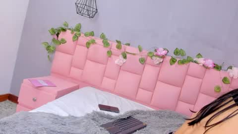 stacy online show from June 23, 10:05 pm