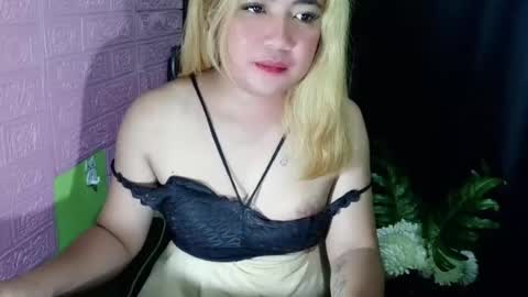 stacy_girl online show from August 4, 2:18 am