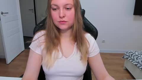 Stacy  online show from May 14, 6:06 pm