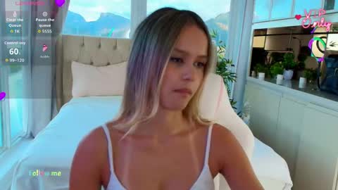 Stacy Tyler online show from June 5, 7:19 pm