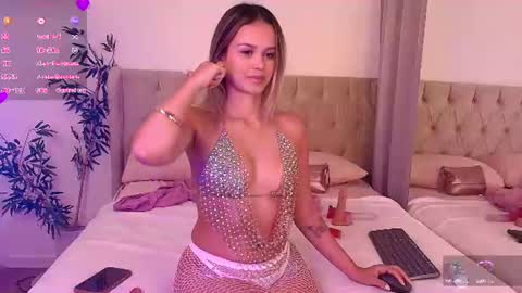 Stacy Tyler online show from August 7, 9:24 pm