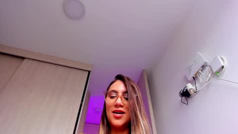 Stacy Conner online show from April 30, 8:47 pm