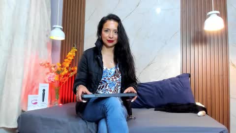 Angel Rivera online show from December 16, 12:00 pm