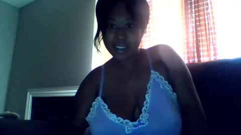 starlebomb online show from March 23, 2:11 pm