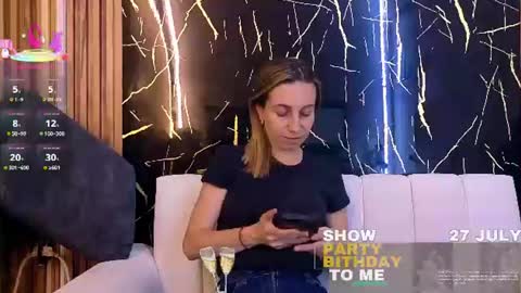 starlight_mature11_aws online show from July 24, 9:23 pm