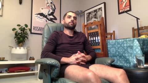 Starpizzle online show from November 9, 5:37 pm