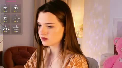 Lia online show from April 27, 9:01 pm